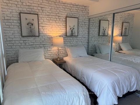 Photo 8 at 3901 - 55 Bremner Boulevard, Waterfront Communities C1, Toronto
