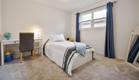 Photo 24 at 54 Cityview Circle, Holly, Barrie