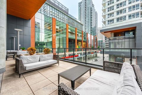 Photo 48 at 816 - 19 Bathurst Street, Waterfront Communities C1, Toronto