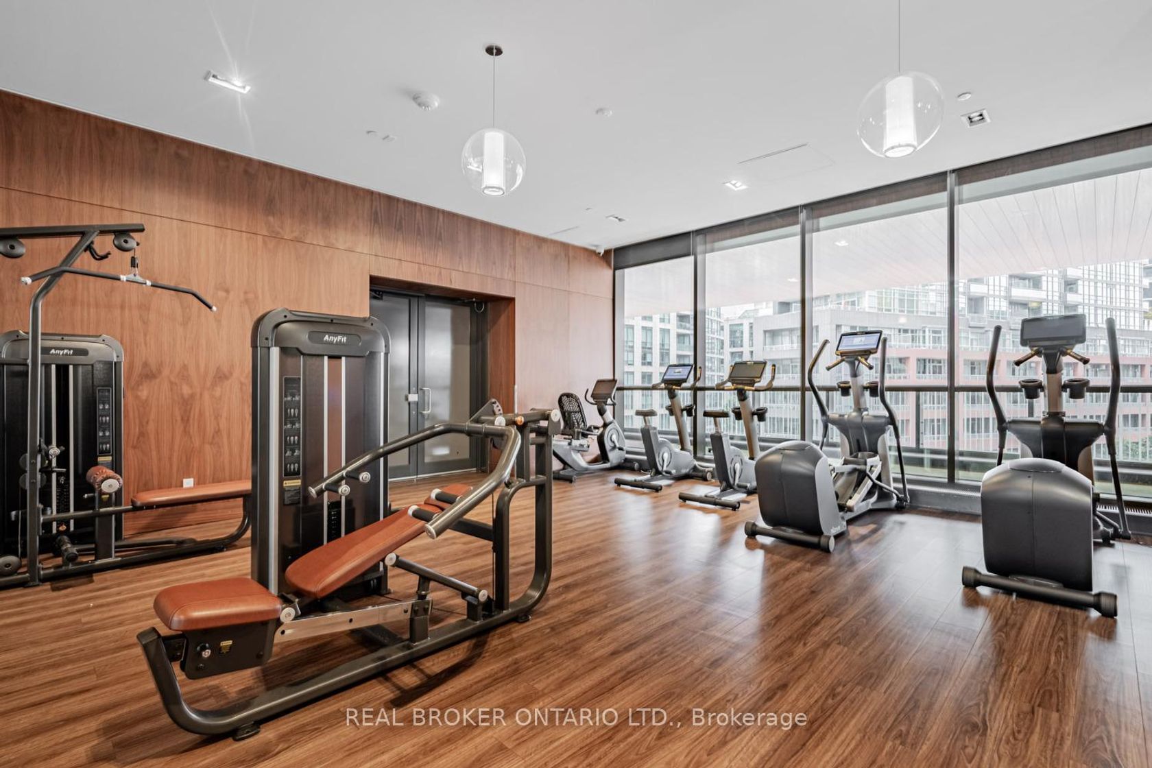 Photo 29 at 816 - 19 Bathurst Street, Waterfront Communities C1, Toronto Photo 29 at 816 - 19 Bathurst Street, Waterfront Communities C1, Toronto