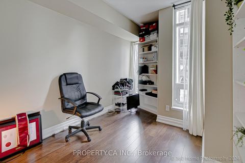 Photo 14 at 702 - 8 Scollard Street, Annex, Toronto