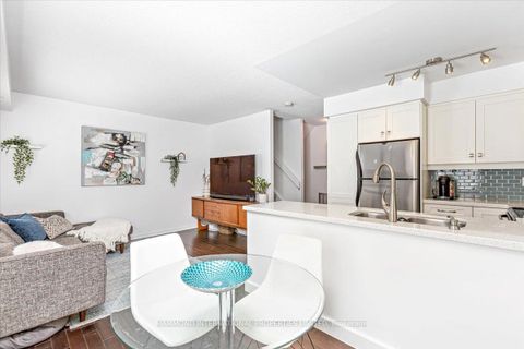 Photo 7 at 838 - 46 Western Battery Road, Niagara, Toronto