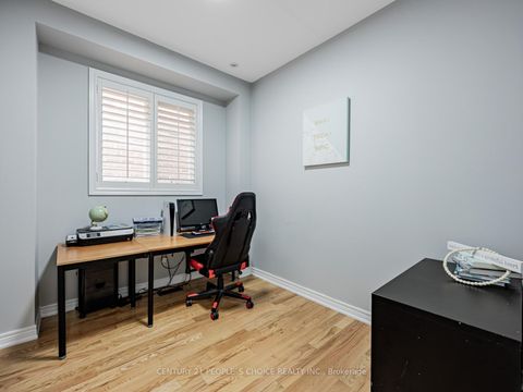 Photo 2 at 118A MANSE Road, West Hill, Toronto