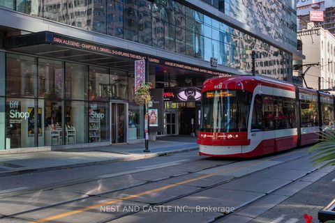 Photo 34 at 4104 - 327 King Street W, Waterfront Communities C1, Toronto