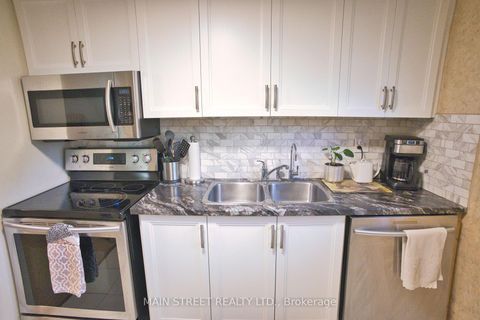 Photo 5 at 13 Quail Crescent, Ardagh, Barrie Photo 5 at 13 Quail Crescent, Ardagh, Barrie