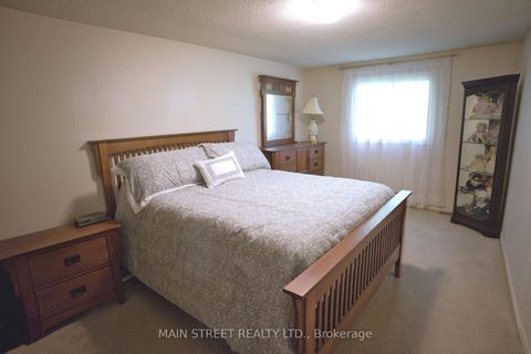 Photo 9 at 13 Quail Crescent, Ardagh, Barrie Photo 9 at 13 Quail Crescent, Ardagh, Barrie