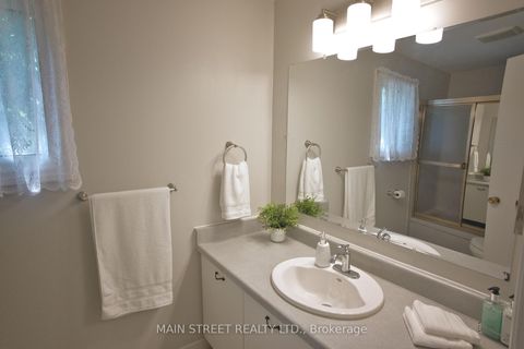 Photo 12 at 13 Quail Crescent, Ardagh, Barrie Photo 12 at 13 Quail Crescent, Ardagh, Barrie