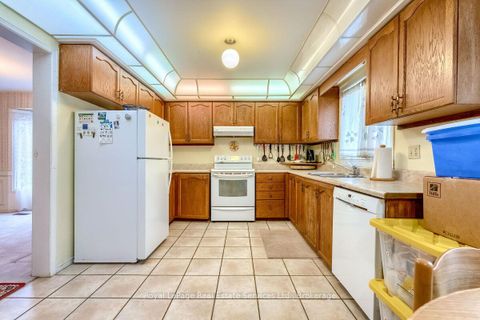 Photo 18 at 101 Waldie Road, BR Bronte, Oakville