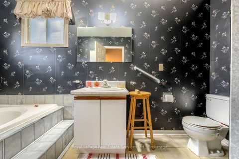 Photo 31 at 101 Waldie Road, BR Bronte, Oakville