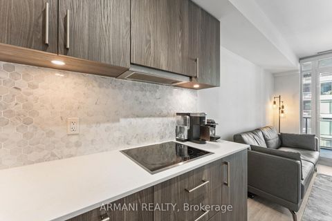 Photo 10 at 1213w - 27 Bathurst Street, Waterfront Communities C1, Toronto