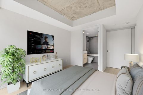 Photo 8 at 807 - 5 Soudan Avenue, Mount Pleasant West, Toronto