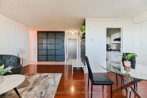 Photo 10 at 704 - 3390 Weston Road, Humbermede, Toronto