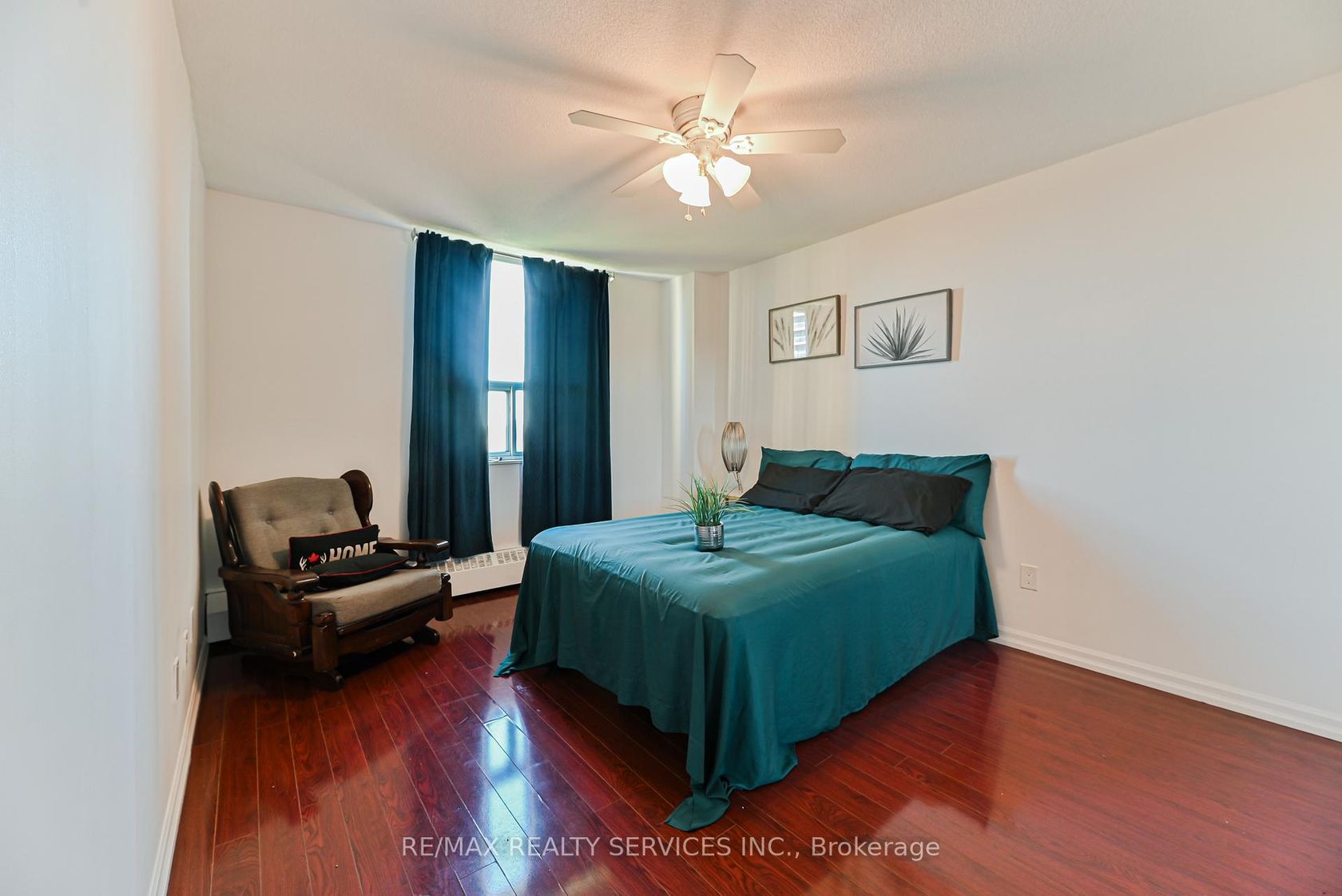 Photo 16 at 704 - 3390 Weston Road, Humbermede, Toronto Photo 16 at 704 - 3390 Weston Road, Humbermede, Toronto