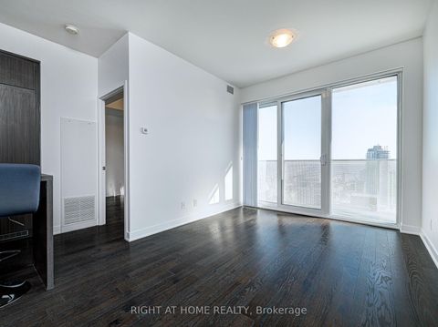 Photo 20 at 6306 - 88 Harbour Street, Waterfront Communities C1, Toronto