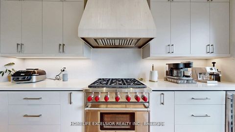 Photo 4 at 24 Limerick Street, Oak Ridges Lake Wilcox, Richmond Hill