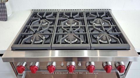 Photo 8 at 24 Limerick Street, Oak Ridges Lake Wilcox, Richmond Hill