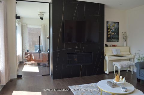 Photo 12 at 24 Limerick Street, Oak Ridges Lake Wilcox, Richmond Hill