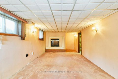 Photo 19 at 121 Galloway Road, West Hill, Toronto