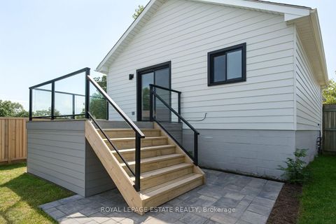 Photo 22 at 121 Galloway Road, West Hill, Toronto