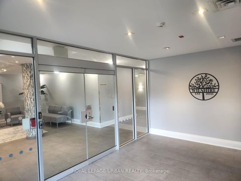 Photo 2 at 211 - 60 Fairfax Crescent, Birchmount, Toronto