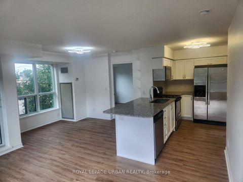 Photo 10 at 211 - 60 Fairfax Crescent, Birchmount, Toronto