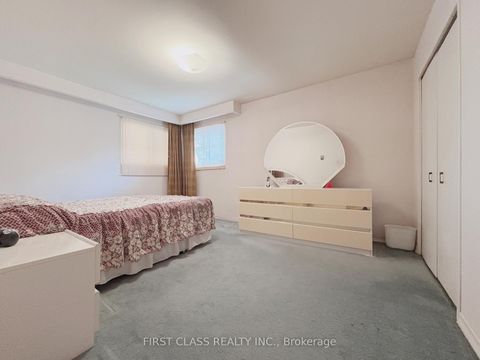 Photo 10 at 81 Clancy Drive, Don Valley Village, Toronto