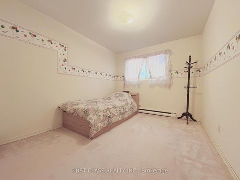 Photo 11 at 81 Clancy Drive, Don Valley Village, Toronto