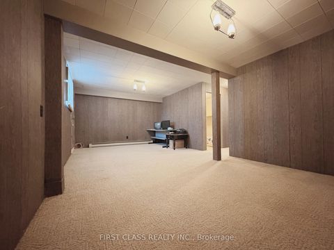 Photo 17 at 81 Clancy Drive, Don Valley Village, Toronto