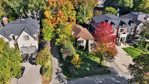 Photo 42 at 44 Westglen Crescent, City Centre West, Toronto