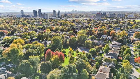 Photo 47 at 44 Westglen Crescent, City Centre West, Toronto Photo 47 at 44 Westglen Crescent, City Centre West, Toronto