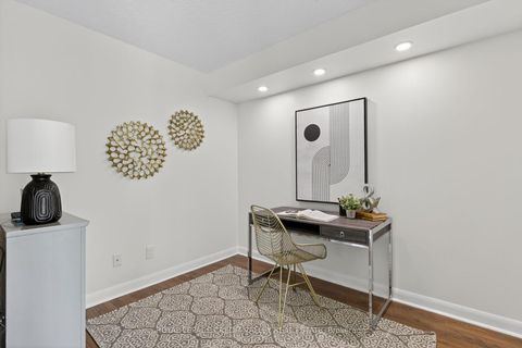 Photo 18 at 334 - 525 Wilson Avenue, Clanton Park, Toronto