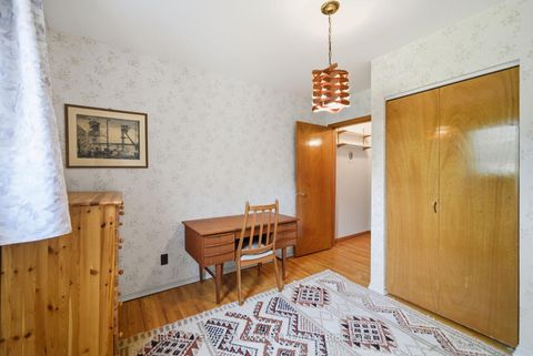 Photo 13 at 1 Riverton Drive, Humber Summit, Toronto