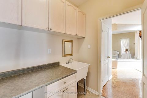 Photo 17 at 127 Mountcharles Crescent, Maple, Vaughan