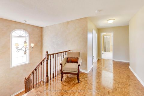 Photo 19 at 127 Mountcharles Crescent, Maple, Vaughan