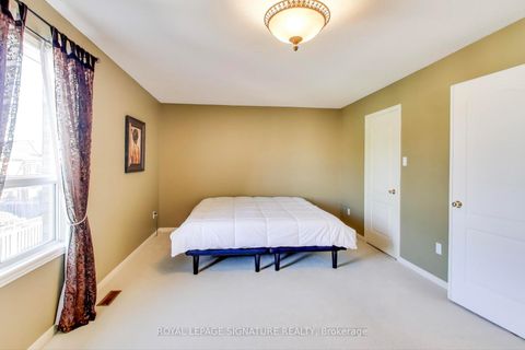 Photo 20 at 127 Mountcharles Crescent, Maple, Vaughan