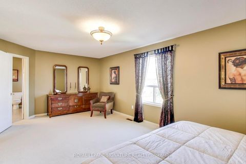 Photo 21 at 127 Mountcharles Crescent, Maple, Vaughan