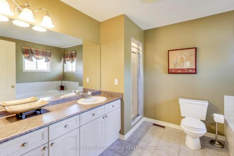 Photo 24 at 127 Mountcharles Crescent, Maple, Vaughan