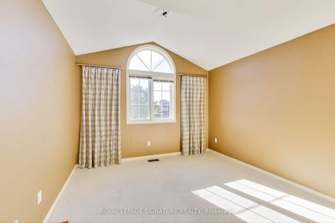 Photo 31 at 127 Mountcharles Crescent, Maple, Vaughan