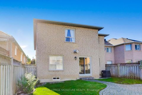 Photo 41 at 127 Mountcharles Crescent, Maple, Vaughan