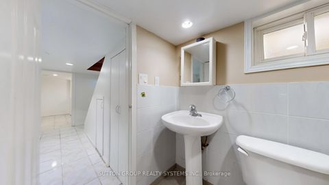 Photo 25 at 128 Northland Avenue, Smythe, Toronto Photo 25 at 128 Northland Avenue, Smythe, Toronto