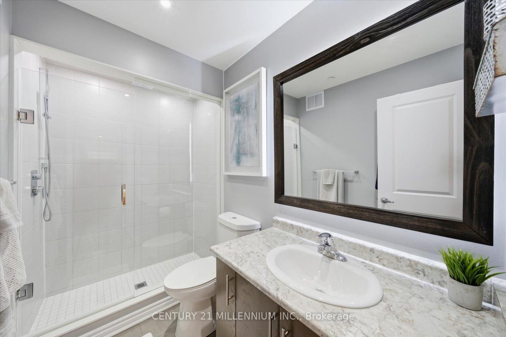 Photo 13 at 21 - 95 Eastwood Park Gardens, Long Branch, Toronto Photo 13 at 21 - 95 Eastwood Park Gardens, Long Branch, Toronto