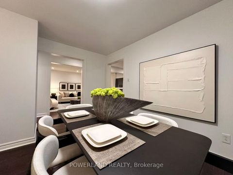 Photo 6 at 270 Bernard Avenue, Devonsleigh, Richmond Hill