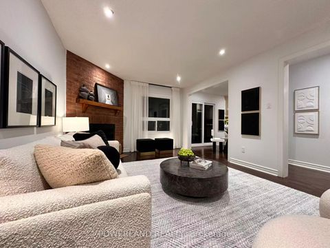 Photo 10 at 270 Bernard Avenue, Devonsleigh, Richmond Hill