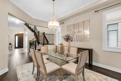 Photo 3 at 8 King Boulevard, King City, King