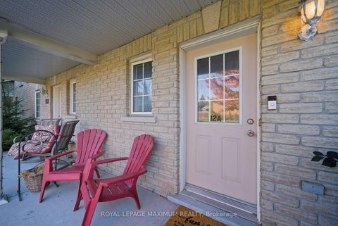 Photo 4 at 12A Marsellus Drive, Holly, Barrie Photo 4 at 12A Marsellus Drive, Holly, Barrie