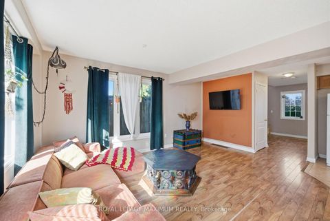 Photo 7 at 12A Marsellus Drive, Holly, Barrie