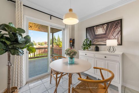 Photo 14 at 25 Umbria Crescent, West Woodbridge, Vaughan