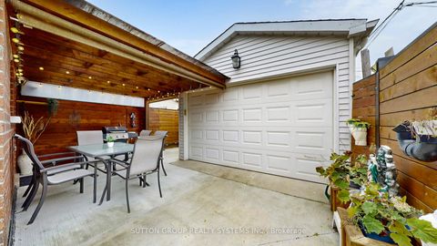 Photo 21 at 24 Chambers Avenue, Pellam Park, Toronto