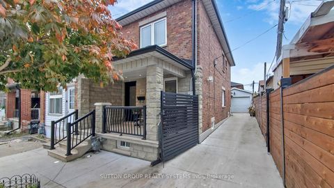 Photo 27 at 24 Chambers Avenue, Pellam Park, Toronto