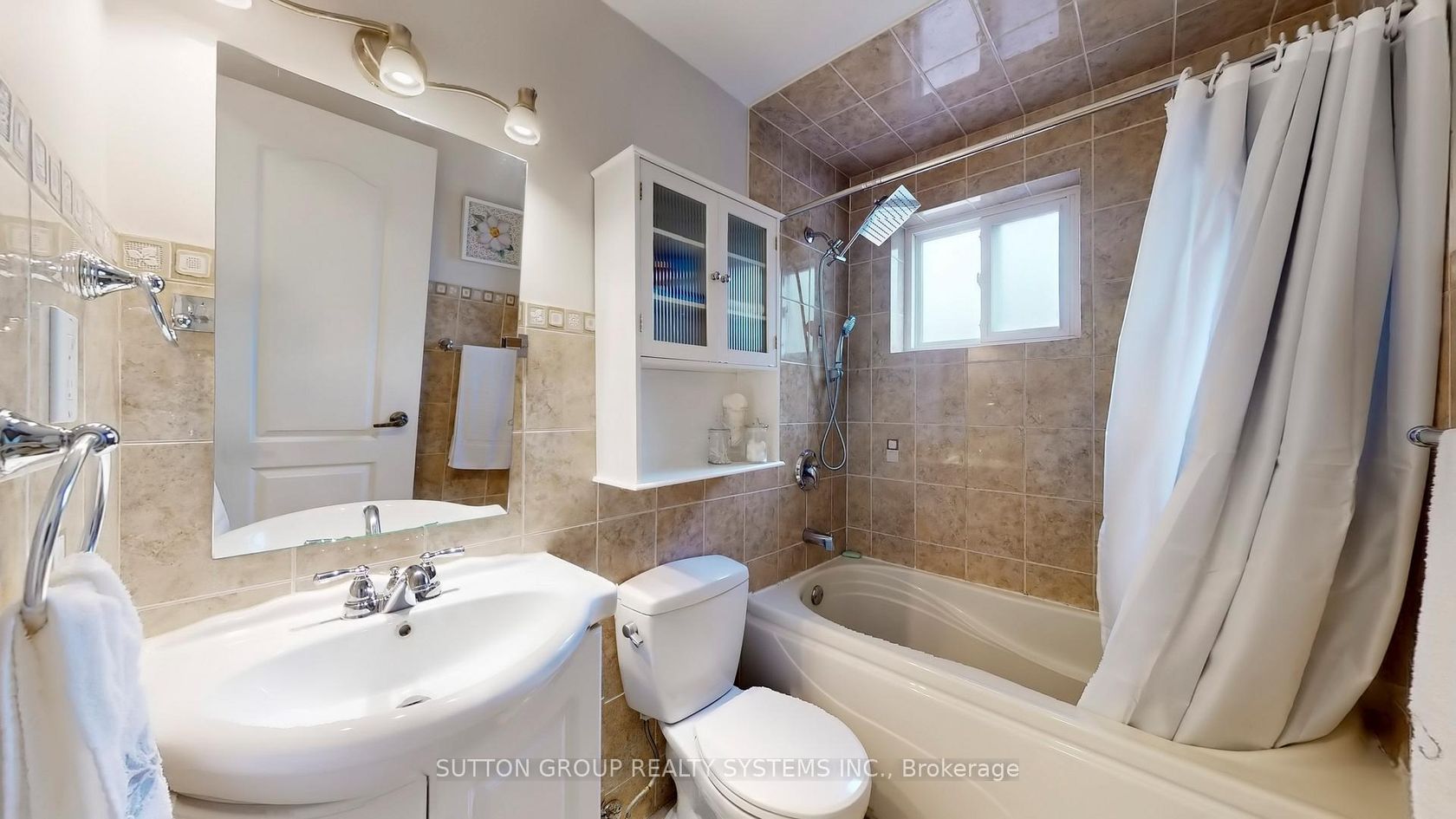 Photo 13 at 24 Chambers Avenue, Pellam Park, Toronto Photo 13 at 24 Chambers Avenue, Pellam Park, Toronto